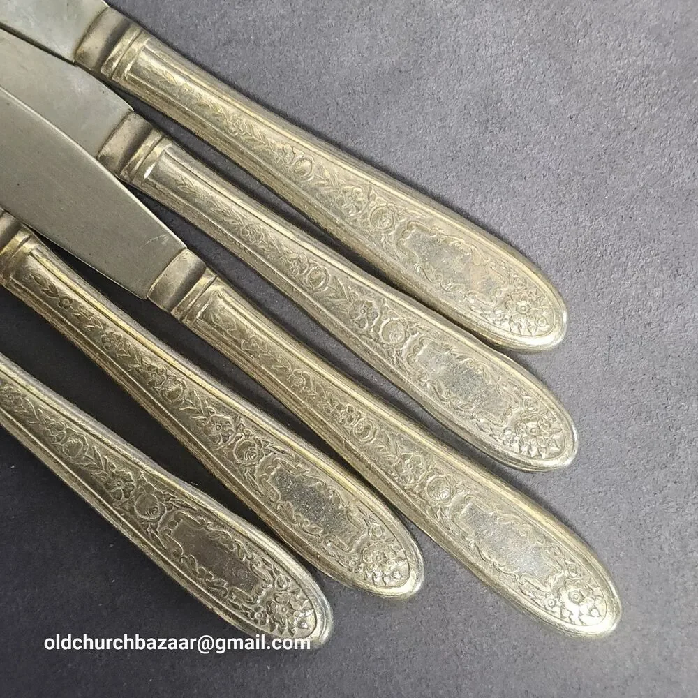7 Vintage Silver Plated Table Dinner Knives 9”- 2 Different Patterns